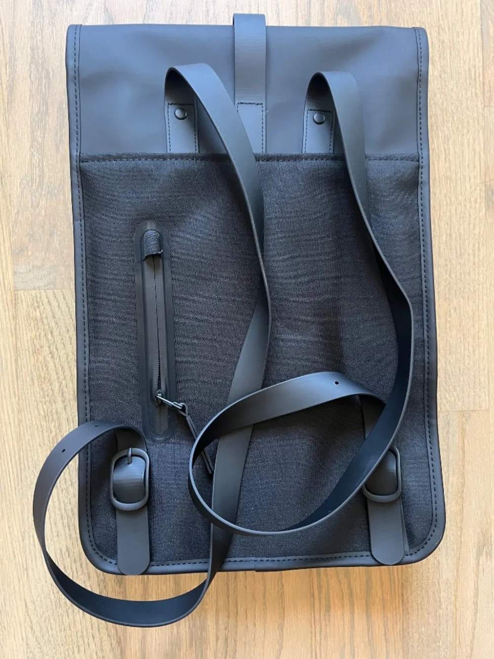 Rails Black Backpack Lightweight Everyday Bag